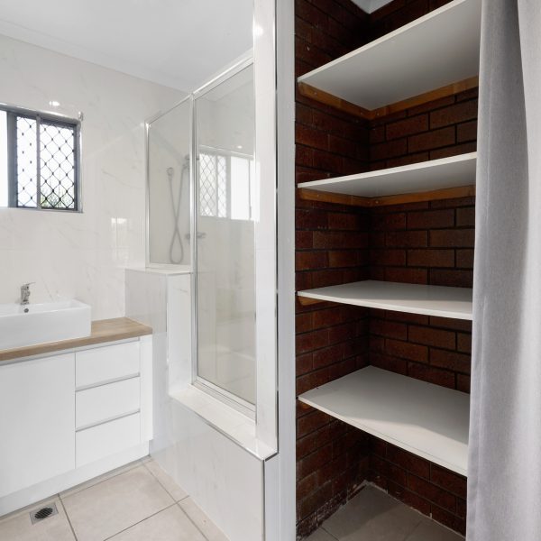 12 Katherine Court, Andergrove, QLD 4740 AUS