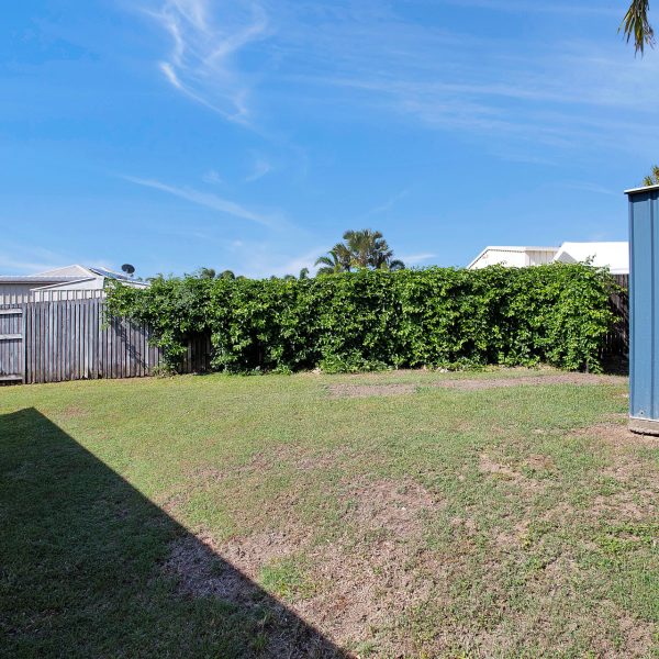 9 Dustwill Street, Eimeo, QLD 4740 AUS