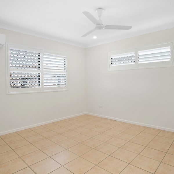 9 Dustwill Street, Eimeo, QLD 4740 AUS