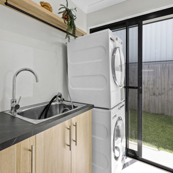 14 Eastbark Court, Richmond, QLD 4740 AUS