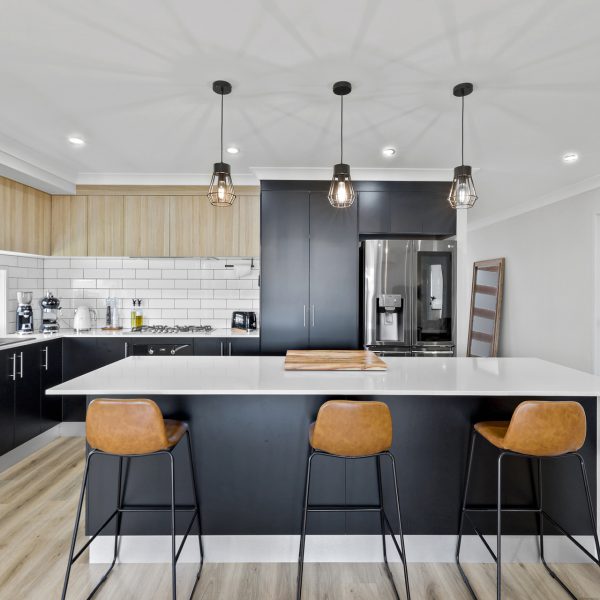 14 Eastbark Court, Richmond, QLD 4740 AUS