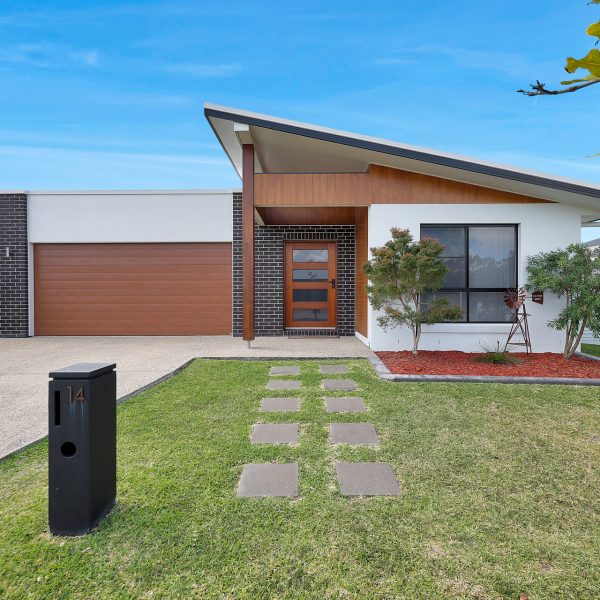 14 Eastbark Court, Richmond, QLD 4740 AUS