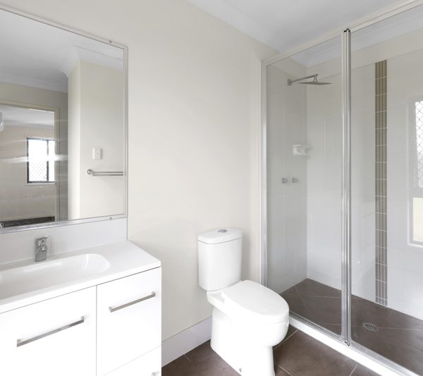 9 Hinkler Court, Rural View, QLD 4740 AUS