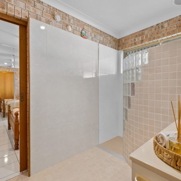 25 Cumberland Avenue, Slade Point, QLD 4740 AUS