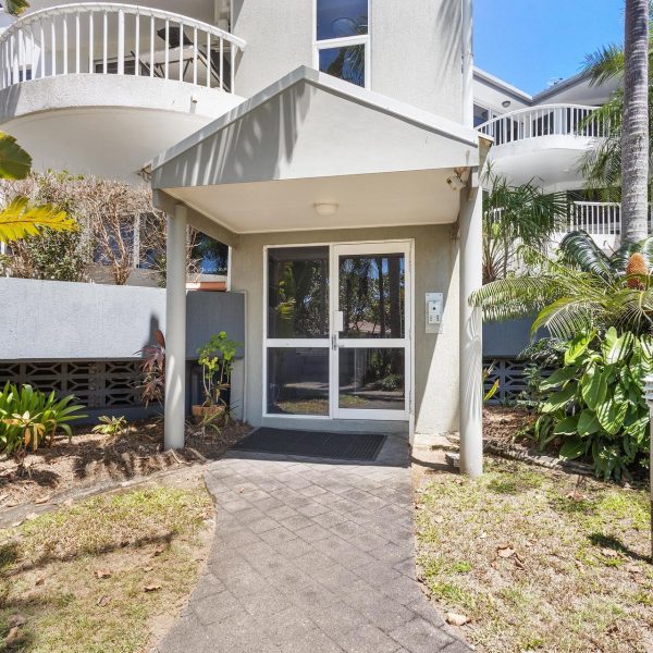 2/4 Prudhoe Street, East Mackay, QLD 4740 AUS