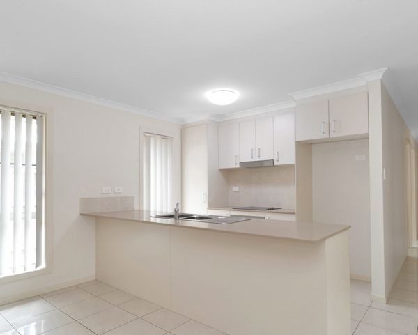 23 Warilla View, Blacks Beach, QLD 4740 AUS