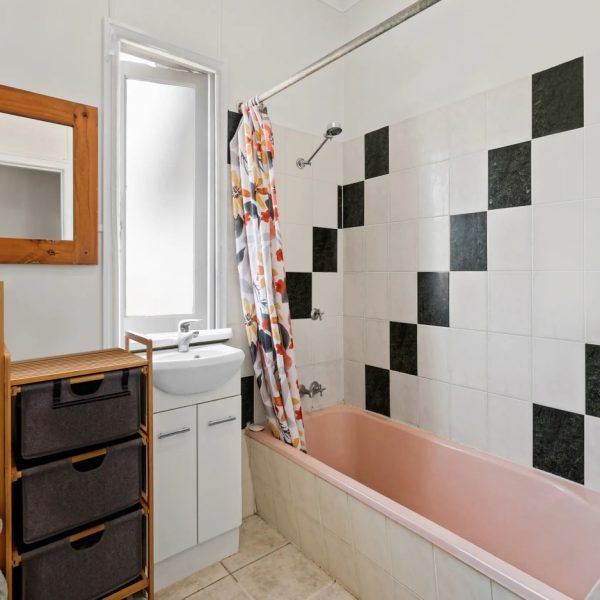 82 Canberra Street, North Mackay, QLD 4740 AUS