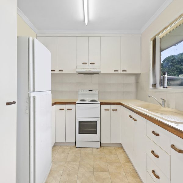 57 Mansfield Drive, Beaconsfield, QLD 4740 AUS