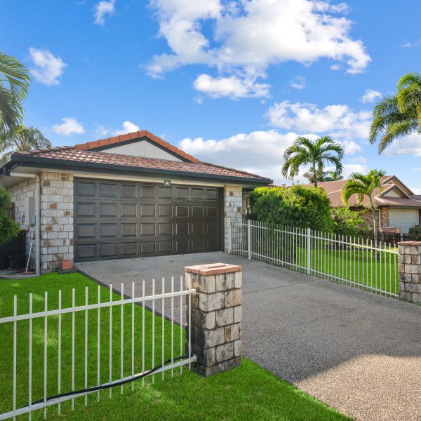 53 Slater Avenue, Blacks Beach, QLD 4740 AUS