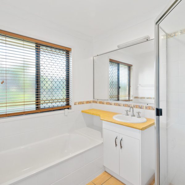 53 Slater Avenue, Blacks Beach, QLD 4740 AUS