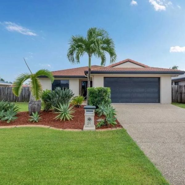 29 Stuart Hindle Drive, Mount Pleasant, QLD 4740 AUS