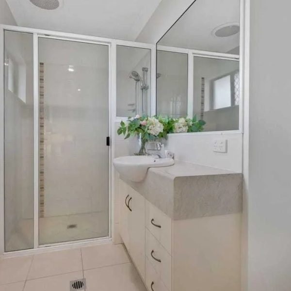 29 Stuart Hindle Drive, Mount Pleasant, QLD 4740 AUS