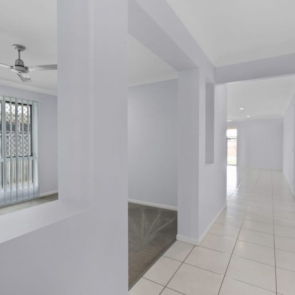 37 Galleon Circuit, Bucasia, QLD 4750 AUS