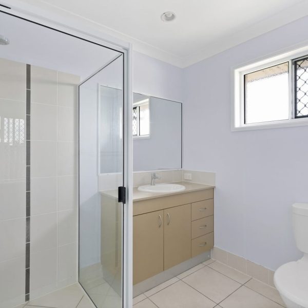 37 Galleon Circuit, Bucasia, QLD 4750 AUS