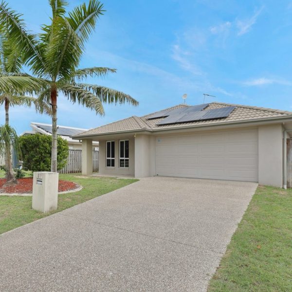 37 Galleon Circuit, Bucasia, QLD 4750 AUS