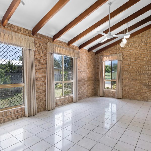 25 Cumberland Avenue, Slade Point, QLD 4740 AUS