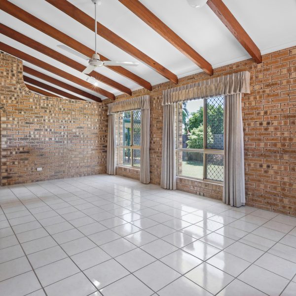 25 Cumberland Avenue, Slade Point, QLD 4740 AUS